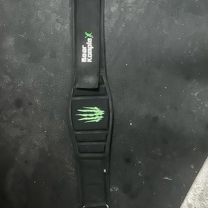 Bear Komplex Weightlifting Belt